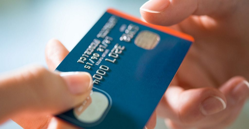 5-best-apr-credit-cards-to-navigate-tough-financial-times